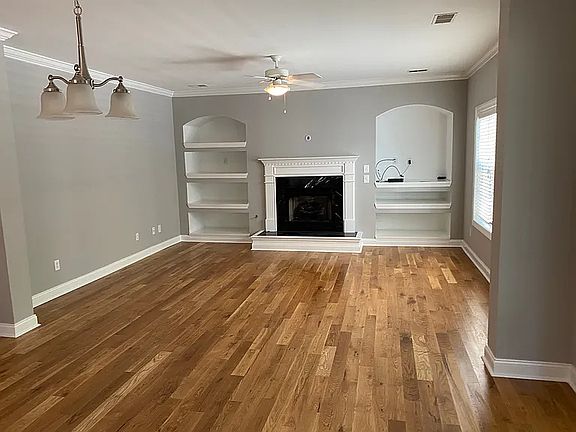 5th image of 2190 Sandy Point Ln