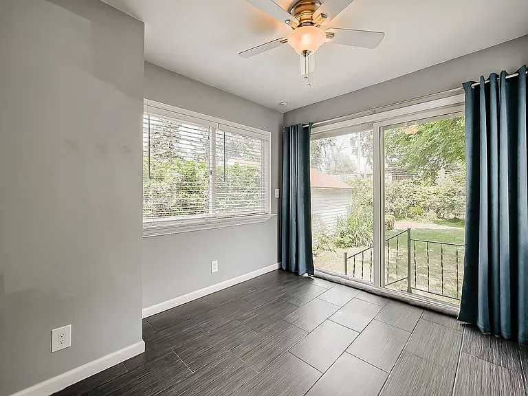 21530 Olmstead St — Photo 12