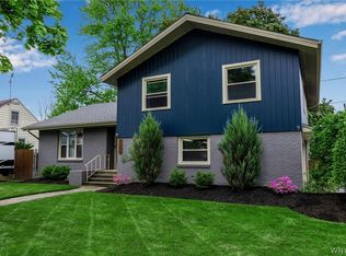 9555 Hartwig Dr, Clarence Center, NY 14032