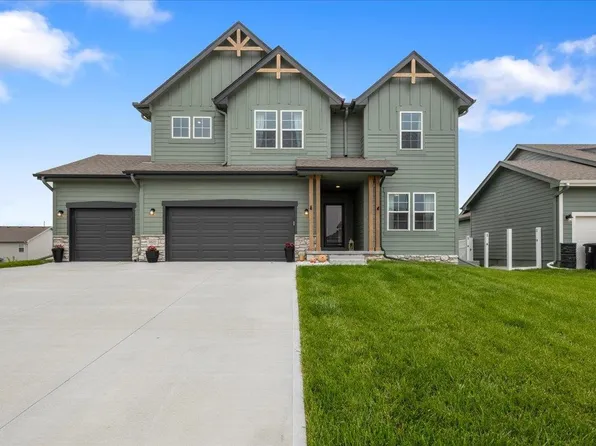 9601 S 184th Ter, Omaha, NE 68136