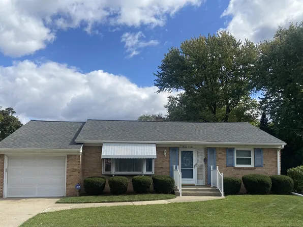 2006 S Alpine Rd, Rockford, IL 61108