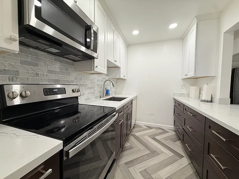 3370 Country Dr — Photo 9