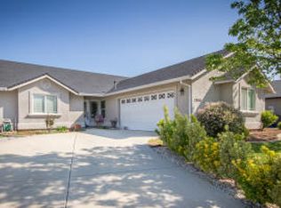 2050 Button Pl, Redding, CA 96002