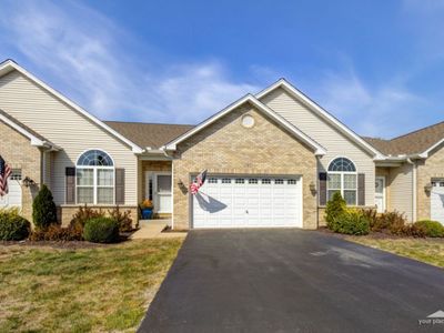 240 Geraldine Ct, Somonauk, IL, 60552