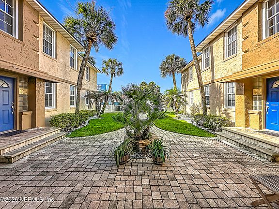 3rd image of 319 1ST Avenue #2-D