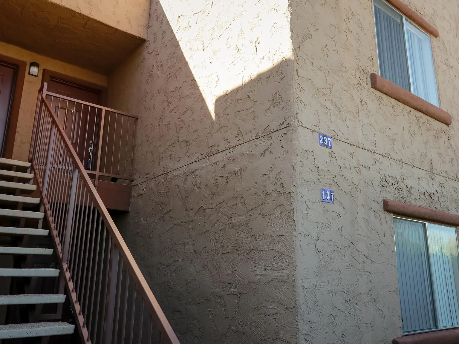 1 bed, 1.0 bath, 658 sqft, $1,500 — Photo 2