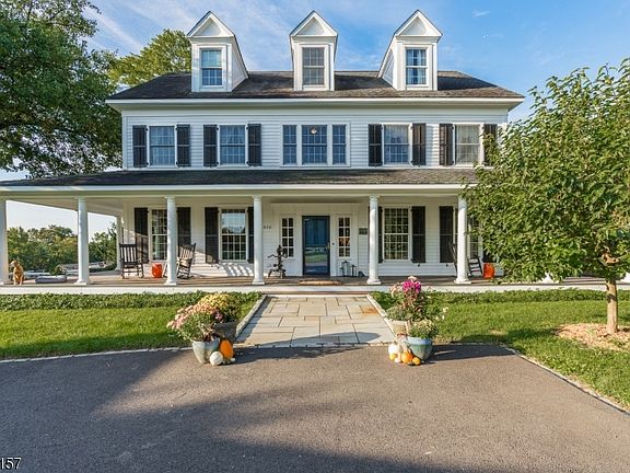 2nd image of 450 Old Chester Rd