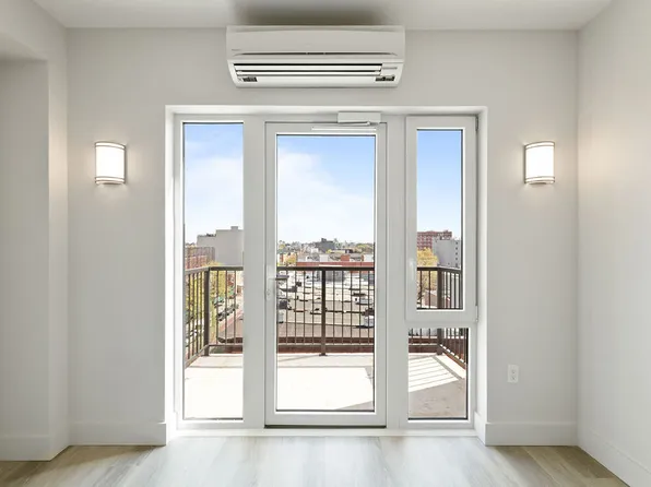 2605 Snyder Avenue image 16 of 23