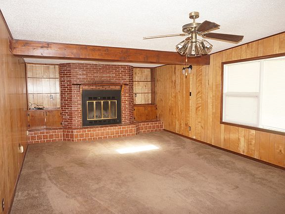 4th image of 1642 Evelyn St