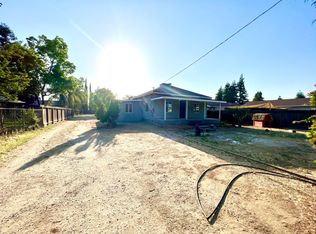 930 Sunnyside Ave, Clovis, CA