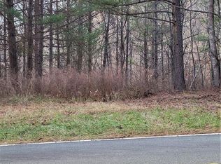 1671 Bowen Rd, Pinnacle, NC 27043