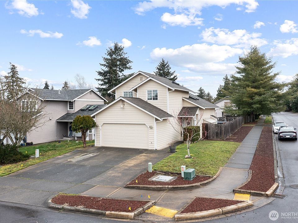 1st image of 2501 56th Avenue NE