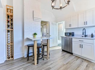 822 6th Ave N APT A, Seattle, WA 98109