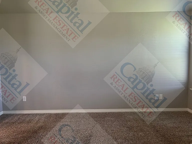 3316 NW 158th Ter — Photo 17