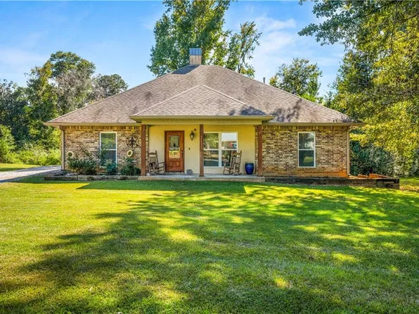 26 Dillard Rd, Pineville, LA 71360