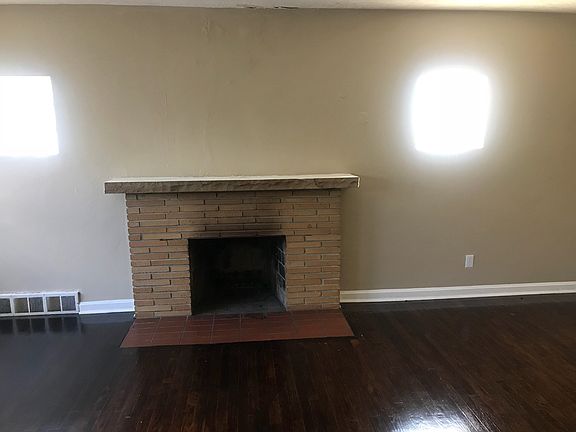 5th image of 1527 Nixon Ave