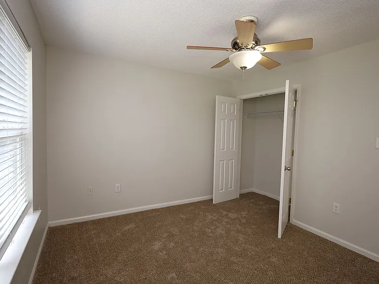 4125 Springruff Dr — Photo 12