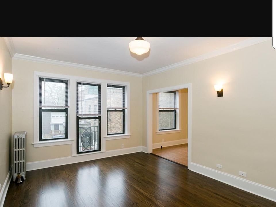 2nd image of 1360 E 52nd St APT 2