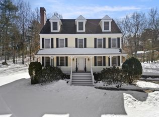 7 Hickory Ln, Ipswich, MA 01938