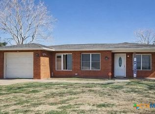 2865 Fm 1685, Victoria, TX 77905