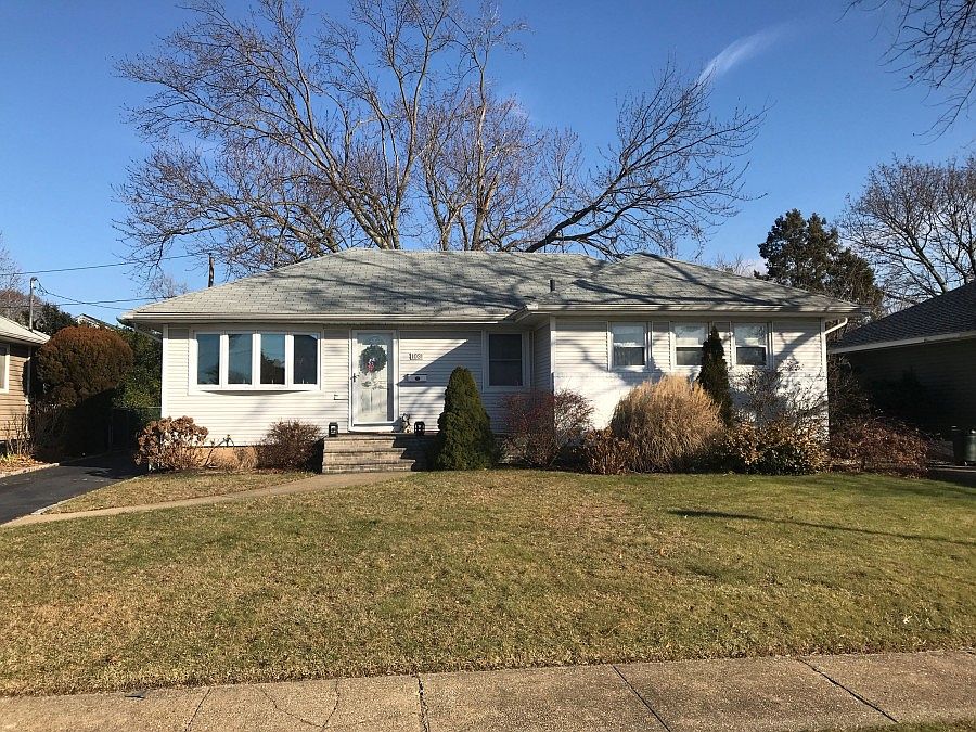 1st image of 1031 Johnston Ave