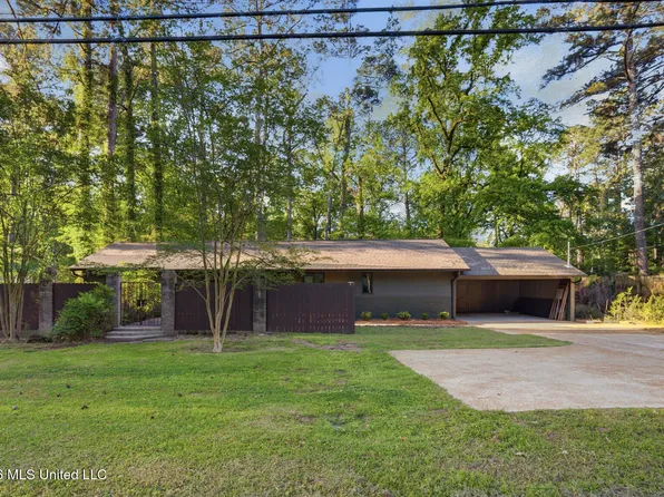 1917 E Northside Dr, Jackson, MS 39211