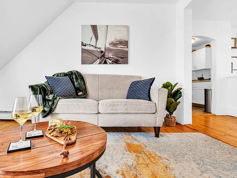 63 William St #3 — Photo 16