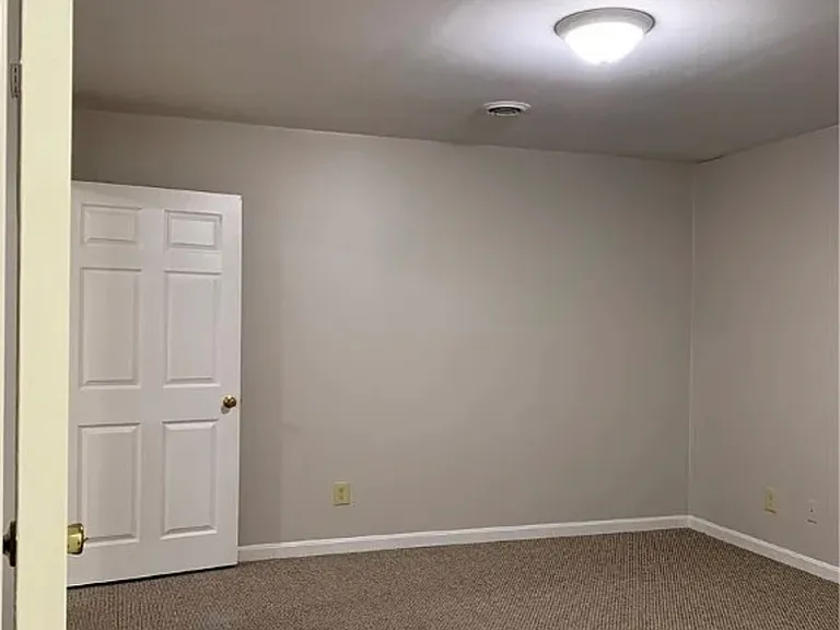 403 Mill St #1 — Photo 8