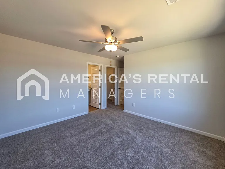 4111 Hudson Ct — Photo 26