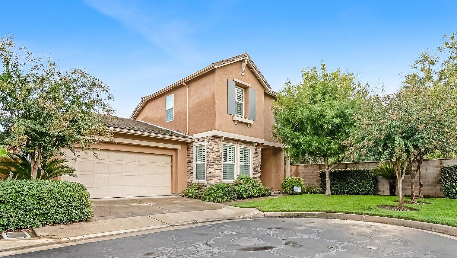 5235 W Pianosa Court photo 1