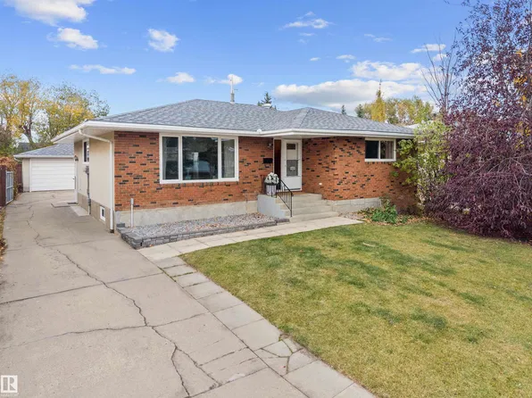 10420 36a Ave NW, Edmonton, AB T6J 2H6