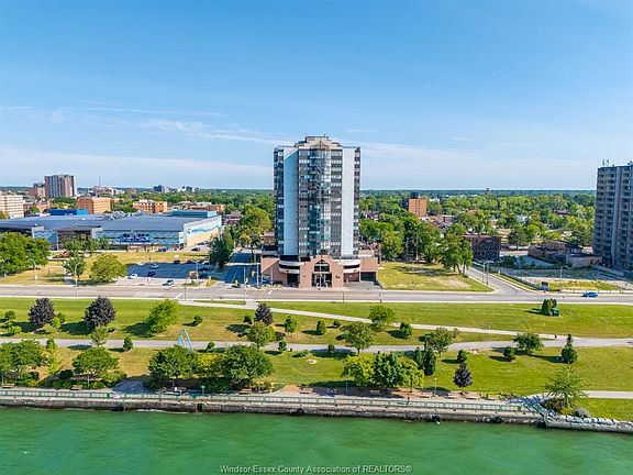 3rd image of 515 Riverside Dr W #1303