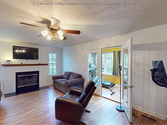2nd image of 181 James Cir