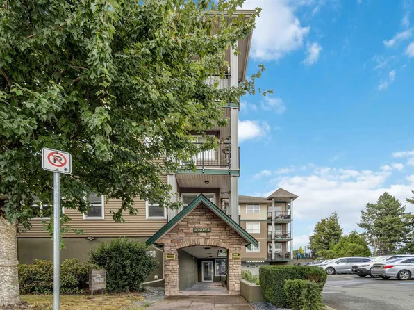 46053 Chilliwack Central Rd #304, Chilliwack, BC V2P 1J5