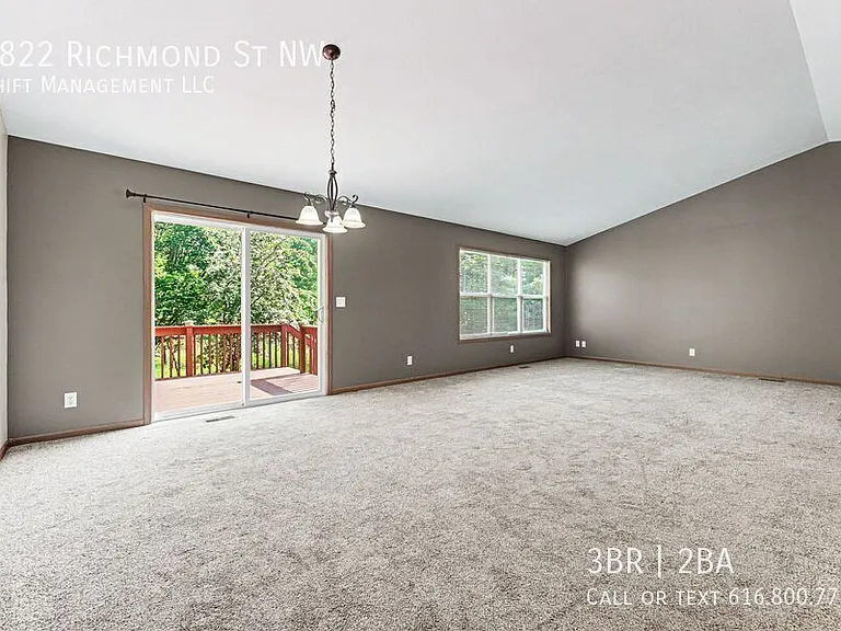 3822 Richmond St NW — Photo 2