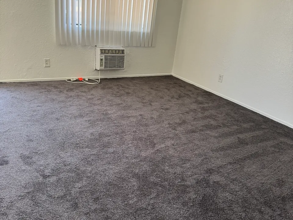 4216 W Avenue L #3
