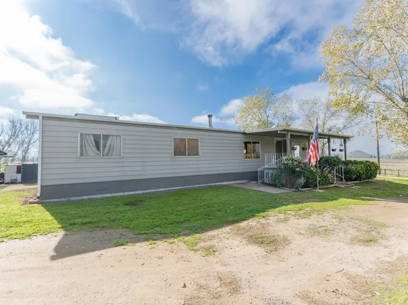 32267 Avenue 176, Springville, CA 93265