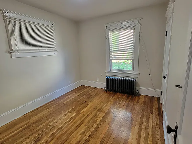 633 Park Ave #2 — Photo 11