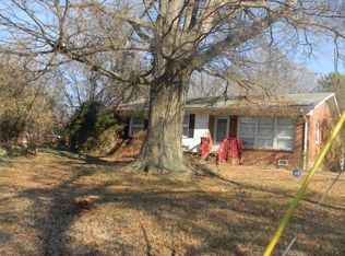 2101 Emerywood Rd, Greensboro, NC 27403