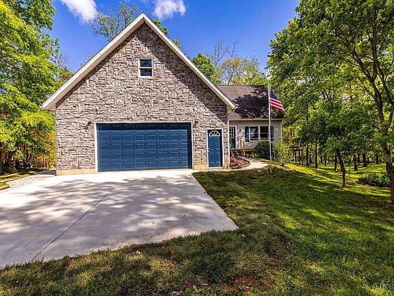 3rd image of 1309 E Foster Maineville Rd