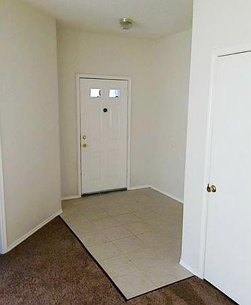 2nd image of 1516 Columbia Dr