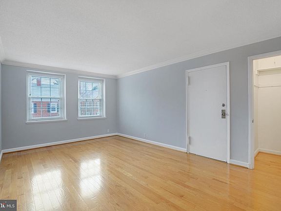 3rd image of 4724 29th St S APT B2
