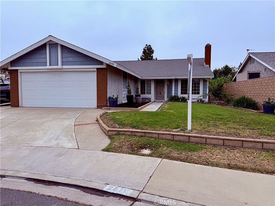 1st image of 2579 Oak Springs Pl