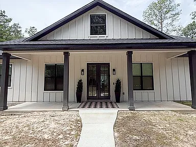 456 SW Bradenton Way — exterior photo