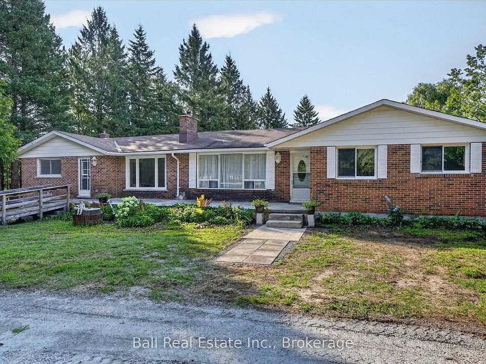 1st image of 751 Ford Cres
