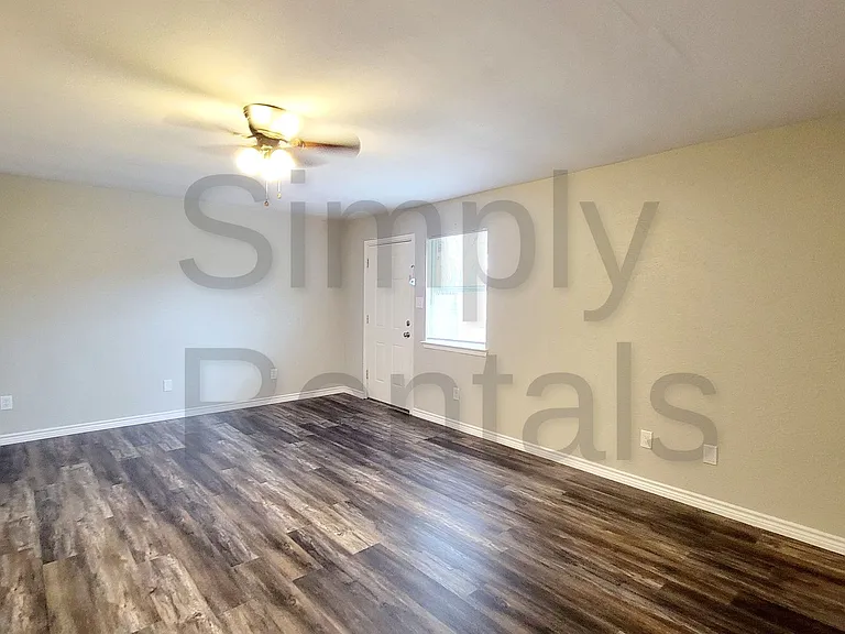 2602 Bliss St — Photo 17