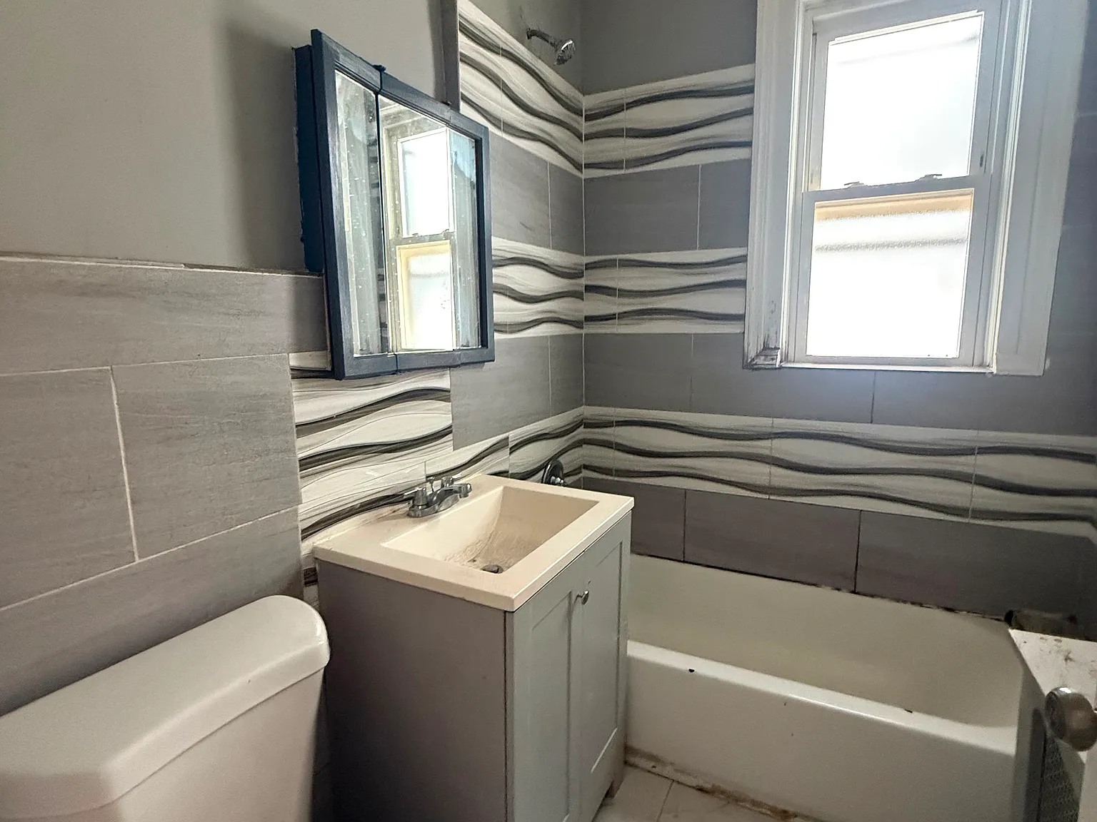 2 bed, $1,800 — Photo 2