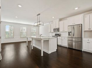 4240 Hickory Pine Aly, Doraville, GA 30360