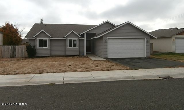 1st image of 704 Country Side Ave