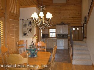 213 Oak Ridge Rd, Branson, MO 65616